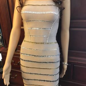 HERVE LEGER EMBELLISHED NUDE BANDAGE/BODYCON DRESS Size 4